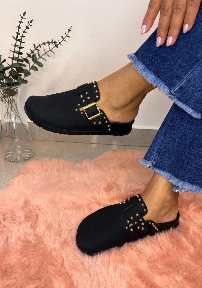 Zueco Mule Tachuelas