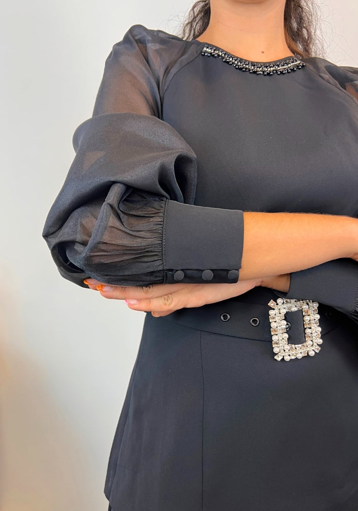 Blusa Mónaco con cinturón y pedrería