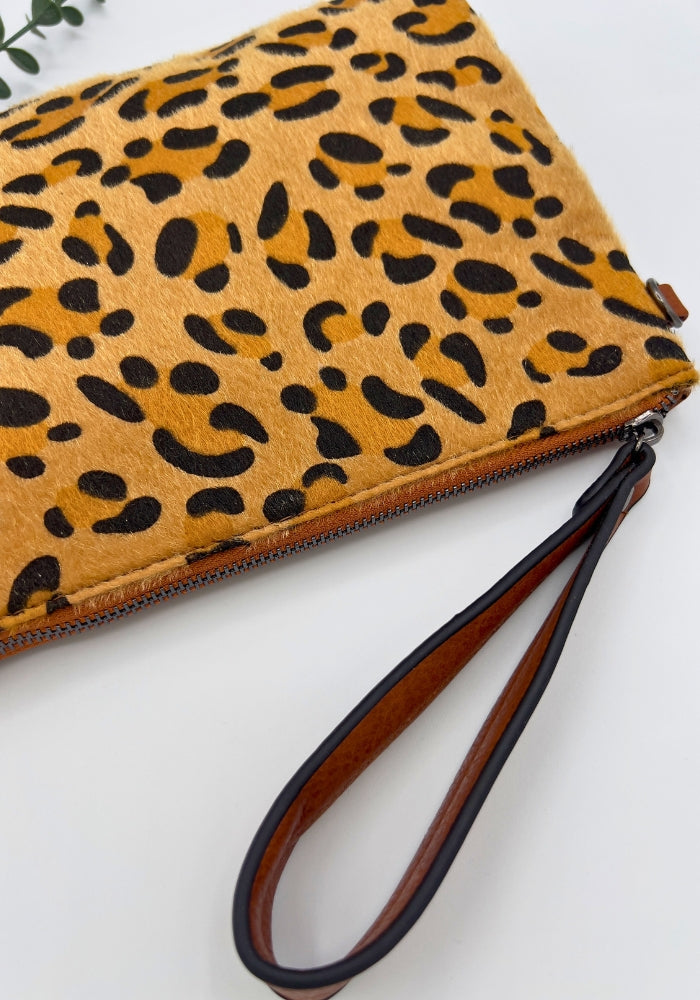Bolso Leopardo de Mano