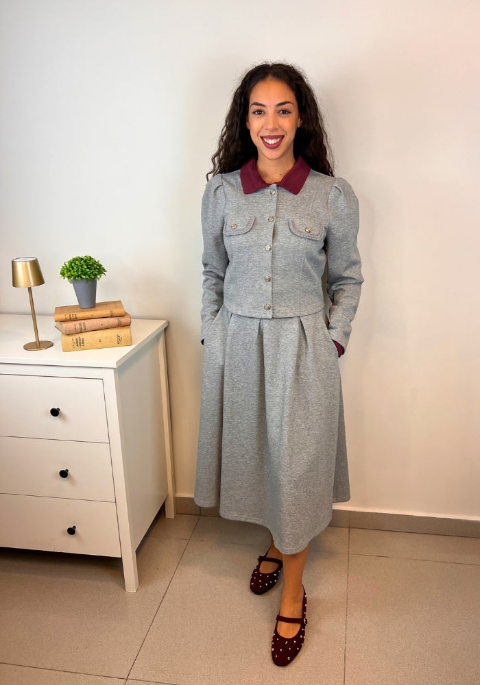 Conjunto Chaqueta y Falda